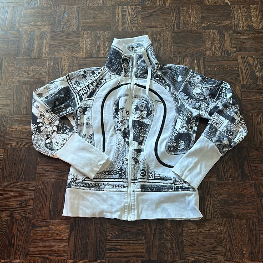 Vintage lululemon sweater